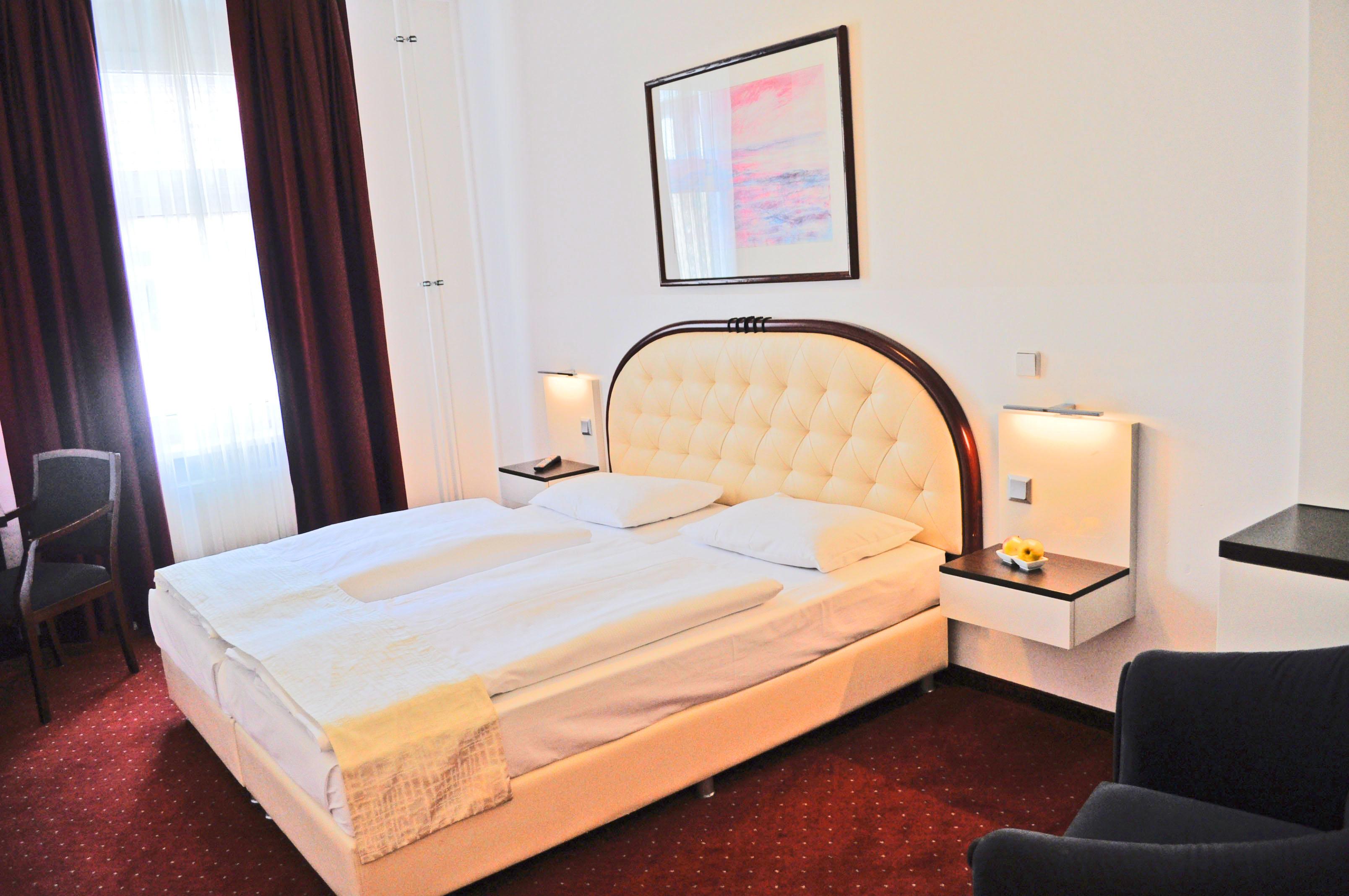 Hotel Prens Berlin Luaran gambar